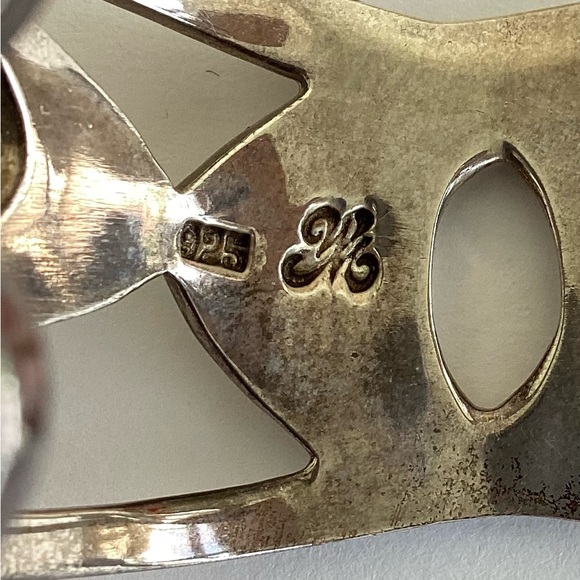 Winterthur sterling silver modern cuff - Picture 3 of 4